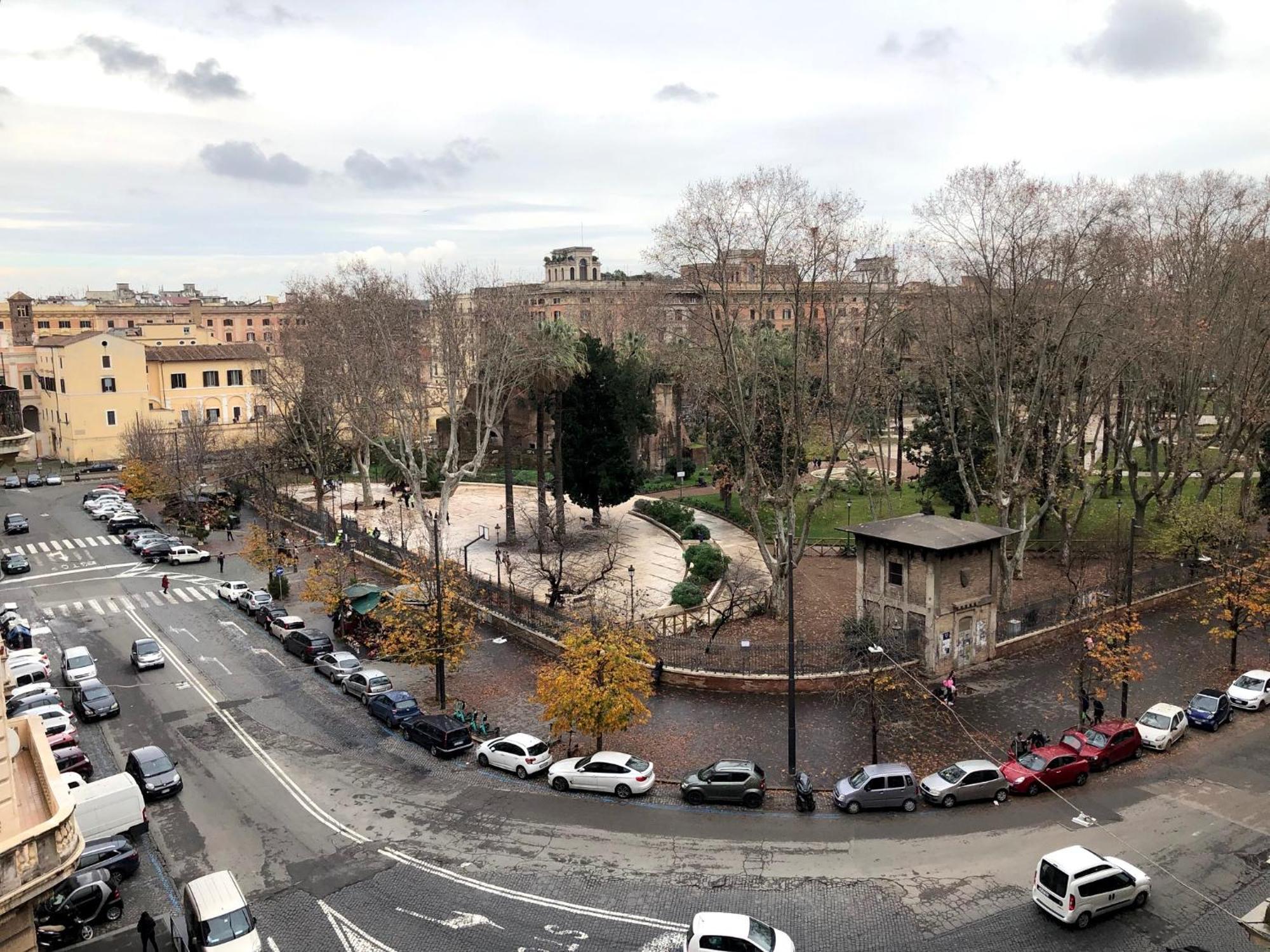 Large Apartment In Rome City Center Экстерьер фото